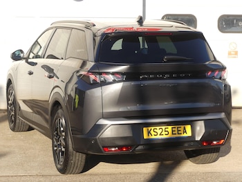 Used Peugeot 5008 2025 for sale - 78405998: Photo