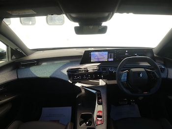 Used Peugeot 5008 2025 for sale - 78405998: Photo