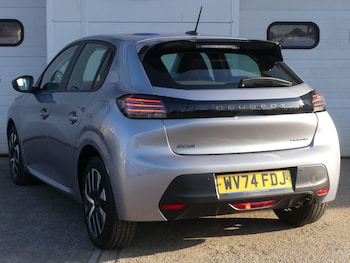 Used Peugeot 208 2024 for sale - 78406002: Photo