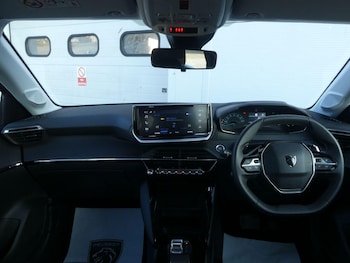 Used Peugeot 208 2024 for sale - 78406002: Photo