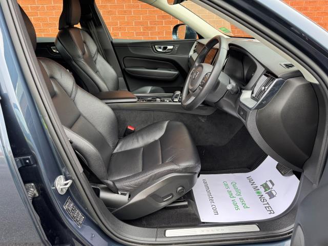 Used Volvo XC60 2023 for sale - 76568710: Photo 17
