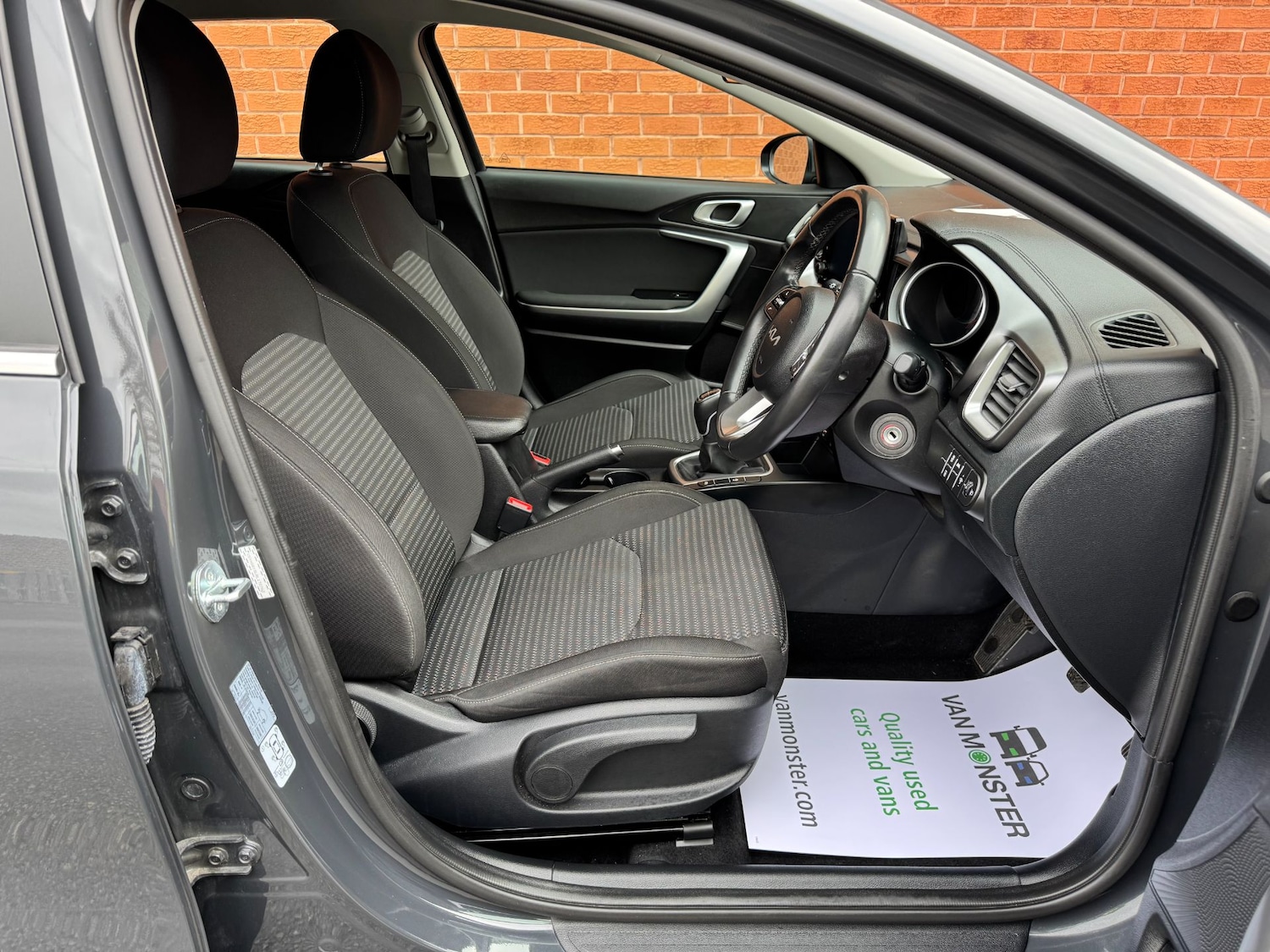 Used Kia Ceed 2023 for sale - 76531441: Photo 42