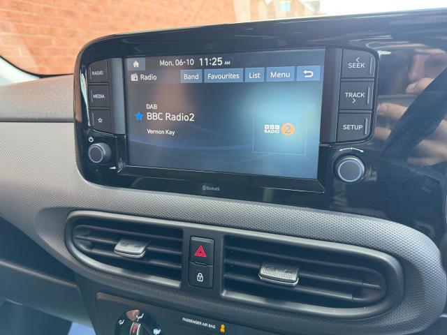 Used Hyundai i10 2024 for sale - 76184568: Photo 35