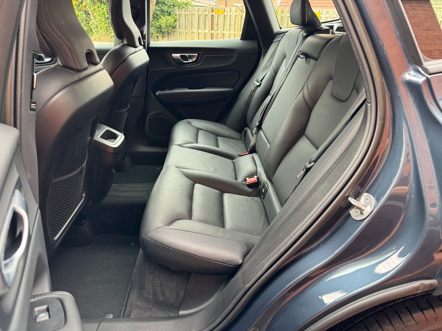 Used Volvo XC60 2023 for sale - 76531437: Photo 20