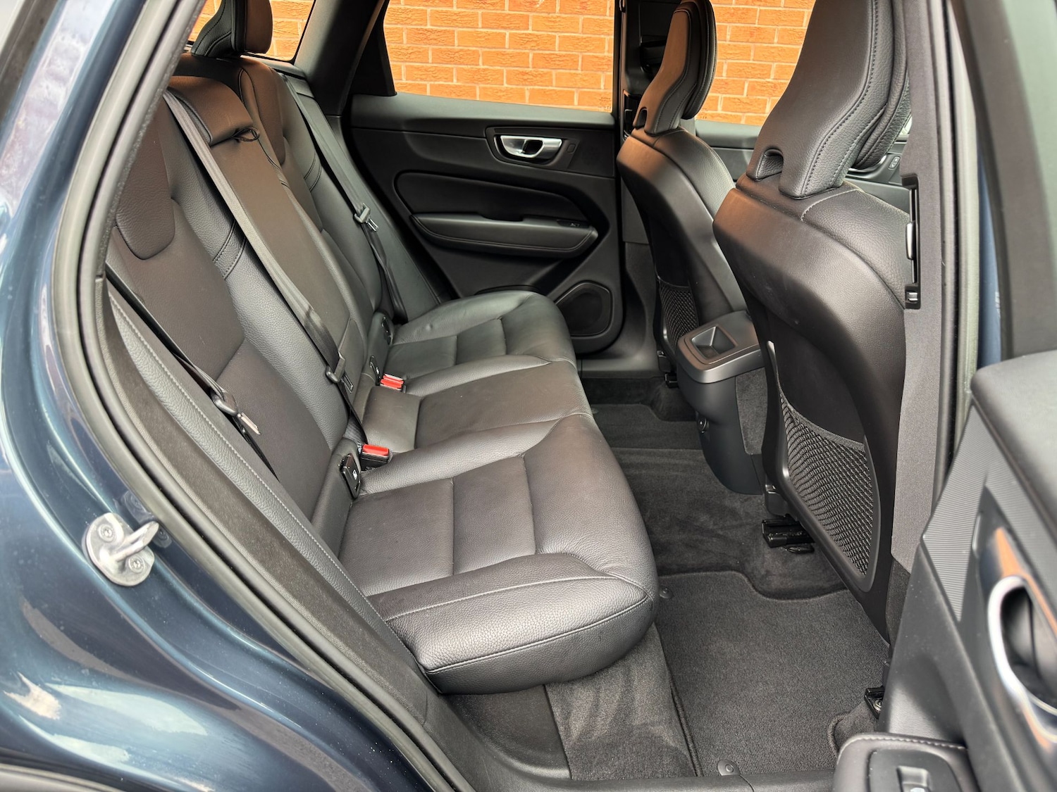 Used Volvo XC60 2023 for sale - 76531437: Photo 22