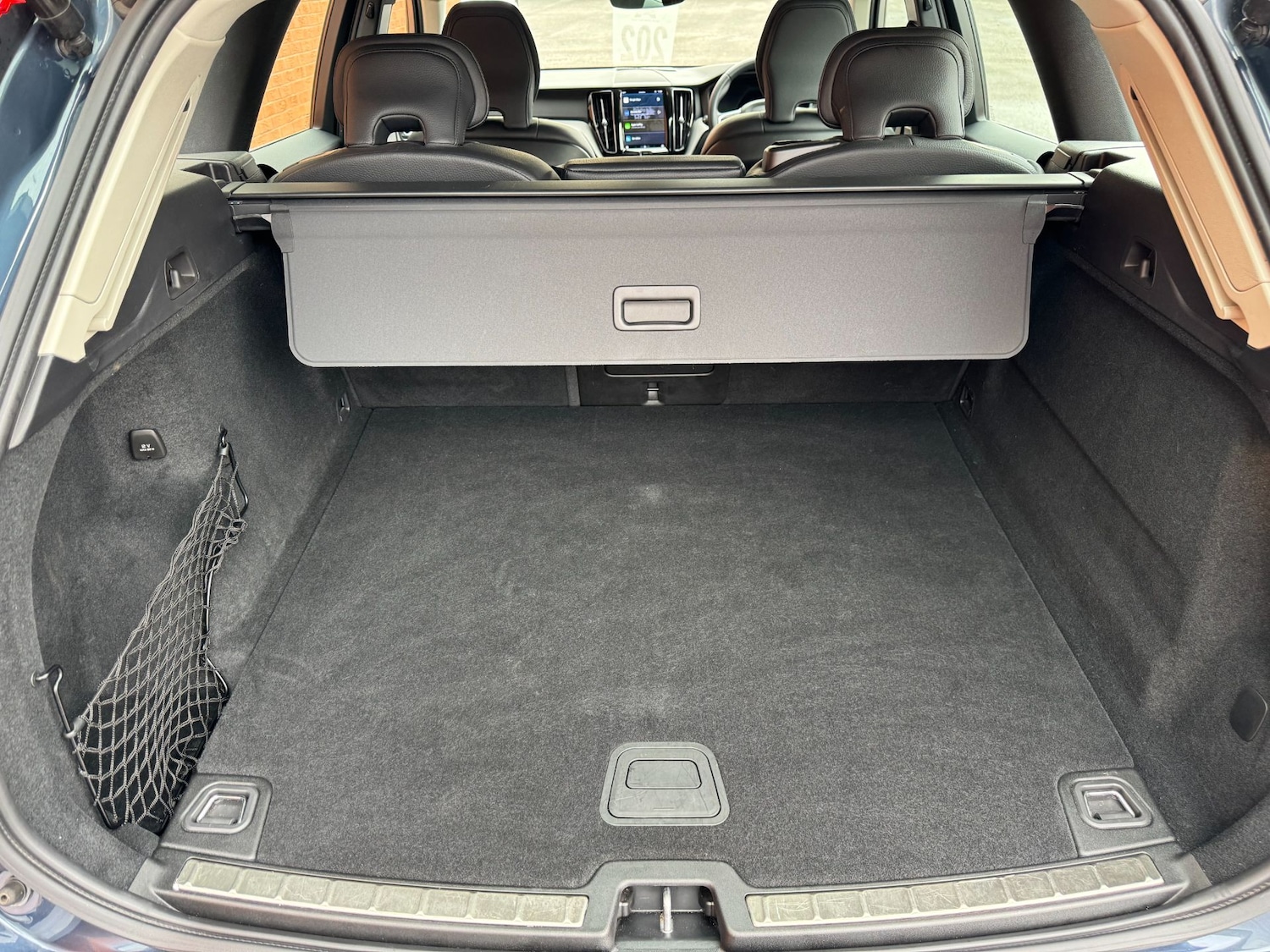 Used Volvo XC60 2023 for sale - 76531437: Photo 24