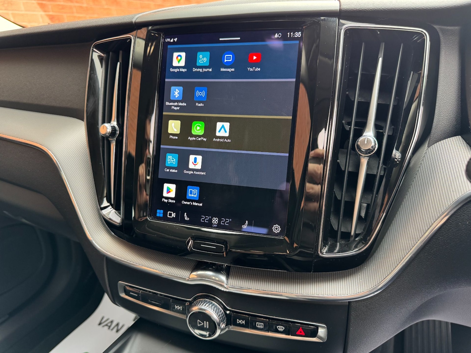 Used Volvo XC60 2023 for sale - 76531437: Photo 36