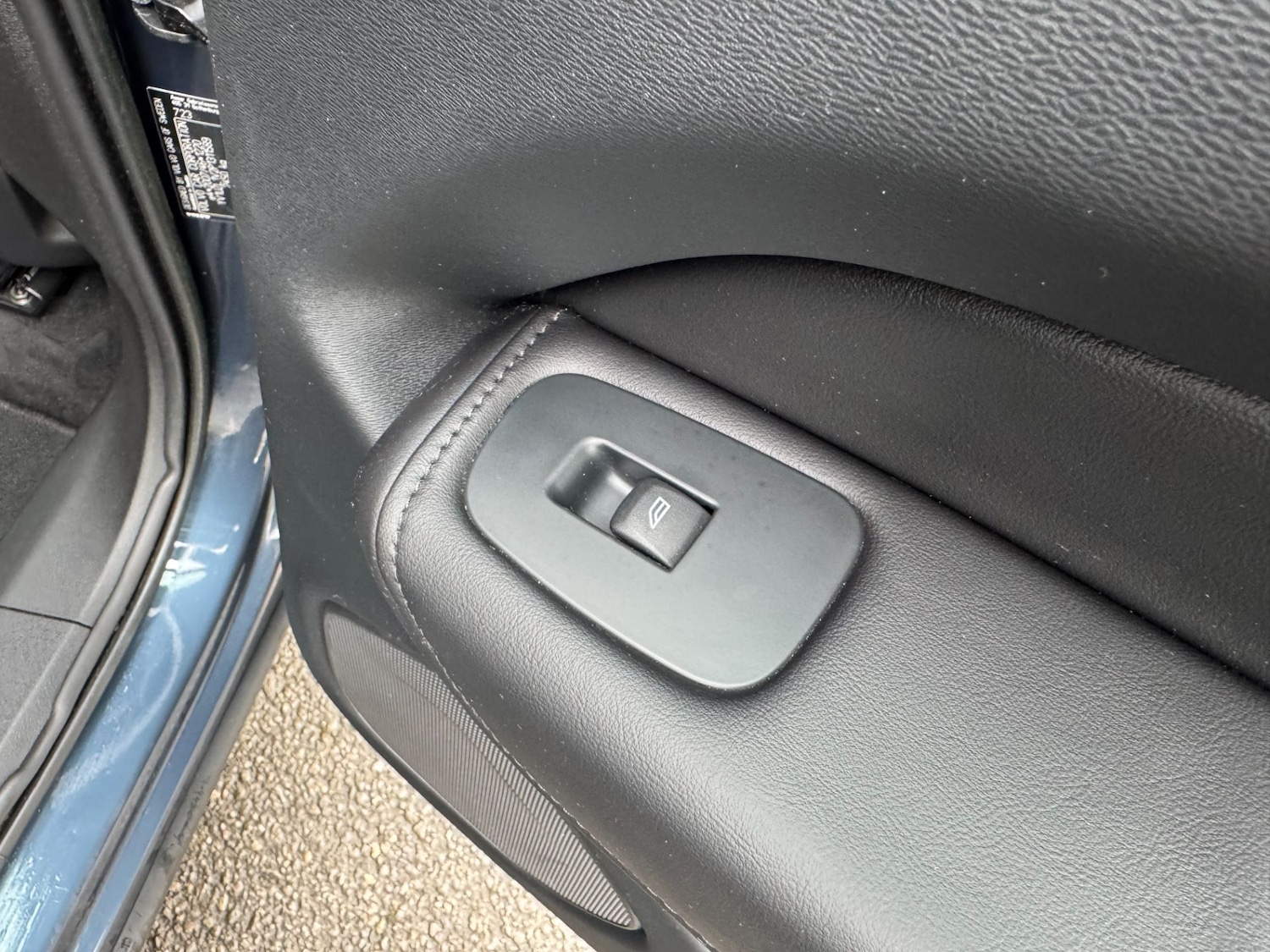 Used Volvo XC60 2023 for sale - 76531437: Photo 43