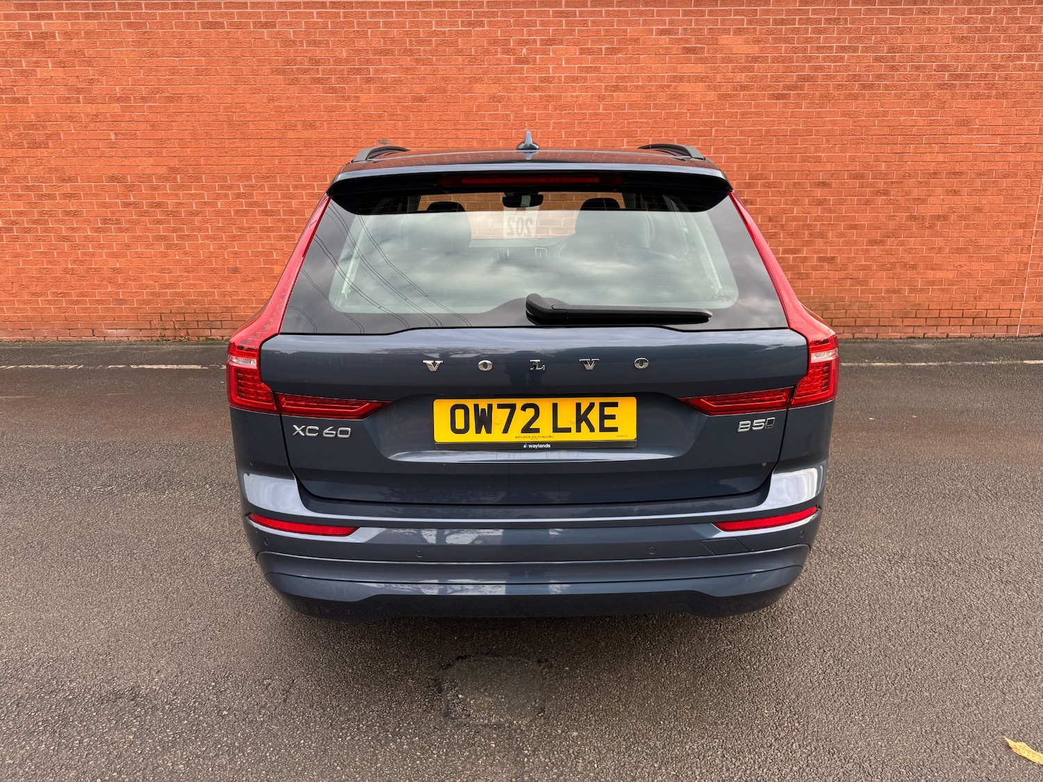 Used Volvo XC60 2023 for sale - 76531437: Photo 6