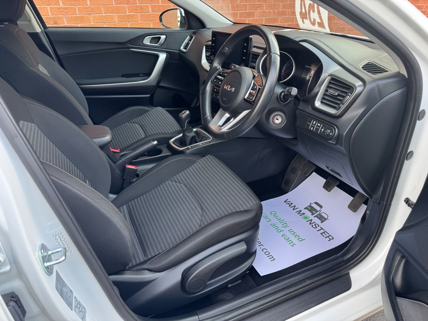 Used Kia Ceed 2023 for sale - 76255371: Photo 16