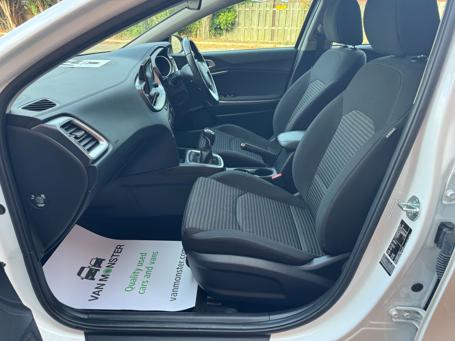 Used Kia Ceed 2023 for sale - 76255371: Photo 20