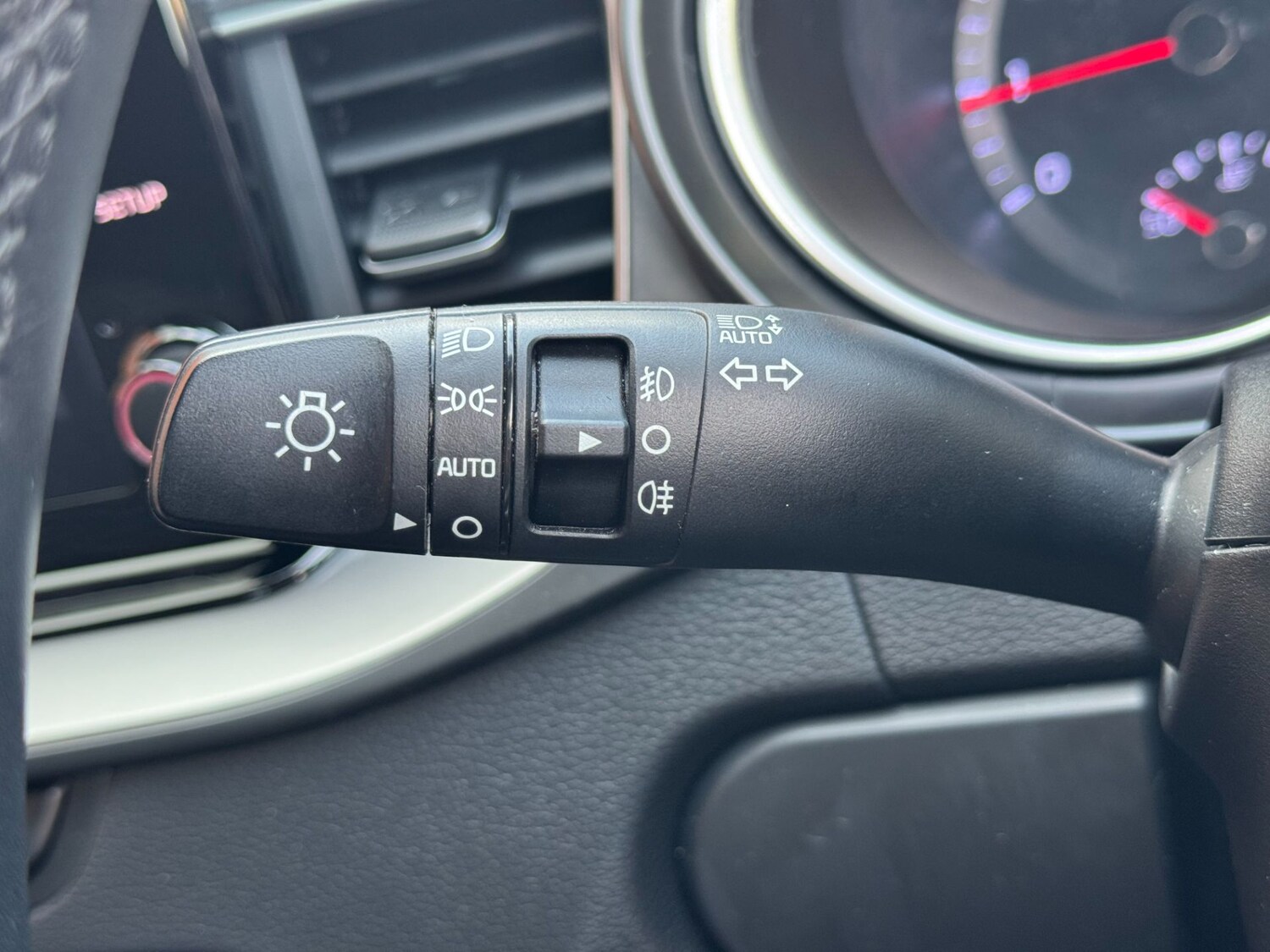 Used Kia Ceed 2023 for sale - 76255371: Photo 30