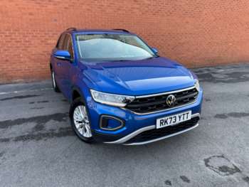Used Volkswagen T-Roc 2023 for sale - 74627079: Photo