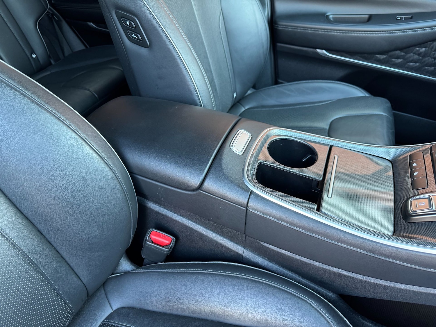 Used Hyundai Santa Fe 2023 for sale - 76807464: Photo 35