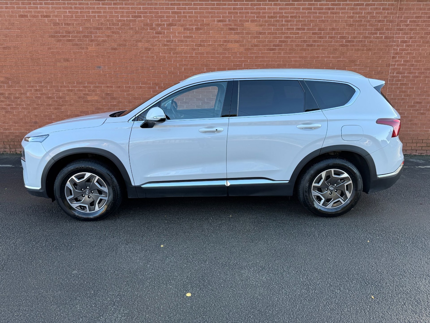 Used Hyundai Santa Fe 2023 for sale - 76807464: Photo 5