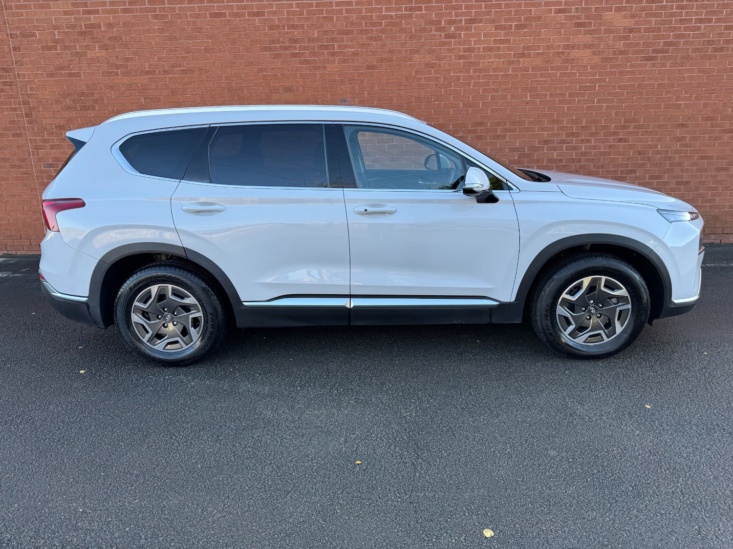 Used Hyundai Santa Fe 2023 for sale - 76807464: Photo 9