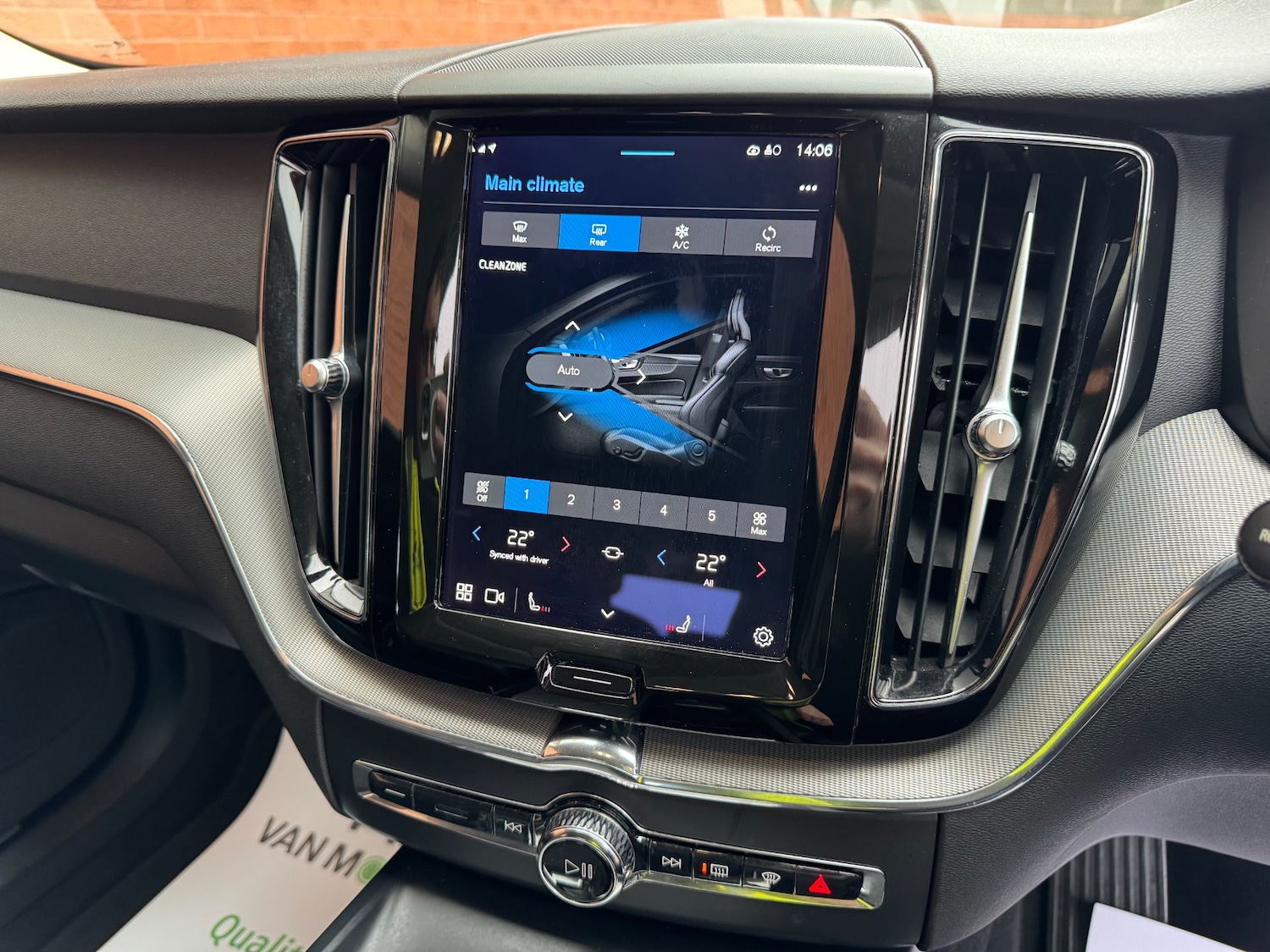 Used Volvo XC60 2023 for sale - 77378032: Photo 38