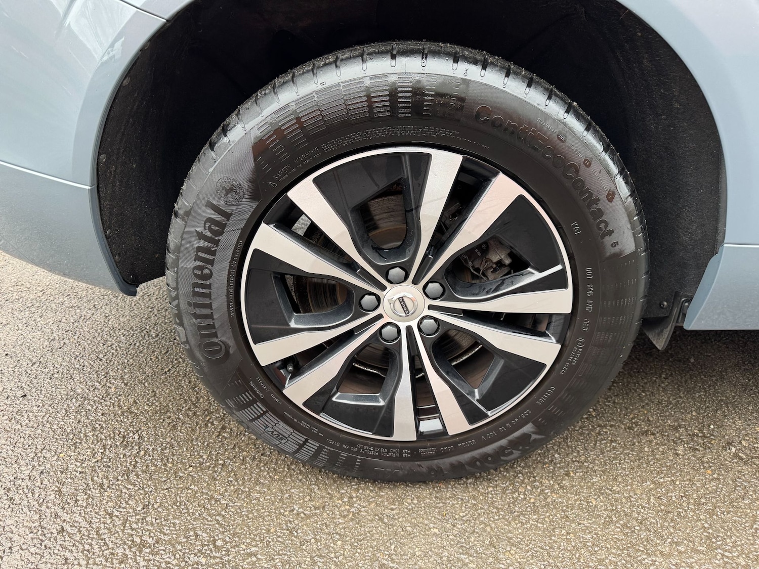 Used Volvo XC60 2023 for sale - 77378032: Photo 47