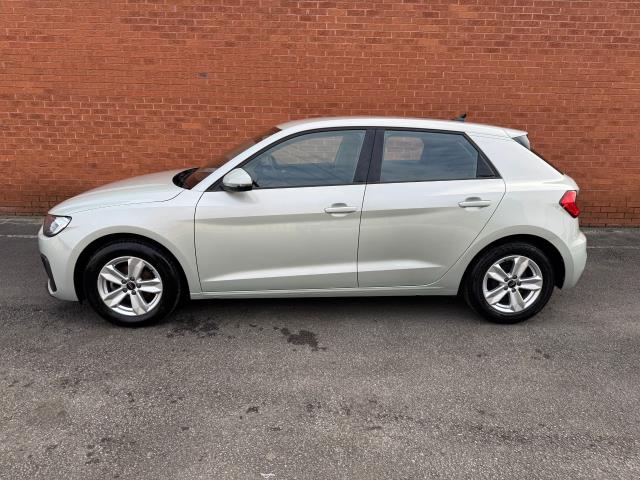 Used Audi A1 for sale - 77676262: Photo 4