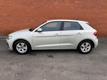 Used Audi A1 undefined for sale - 77676262: Photo