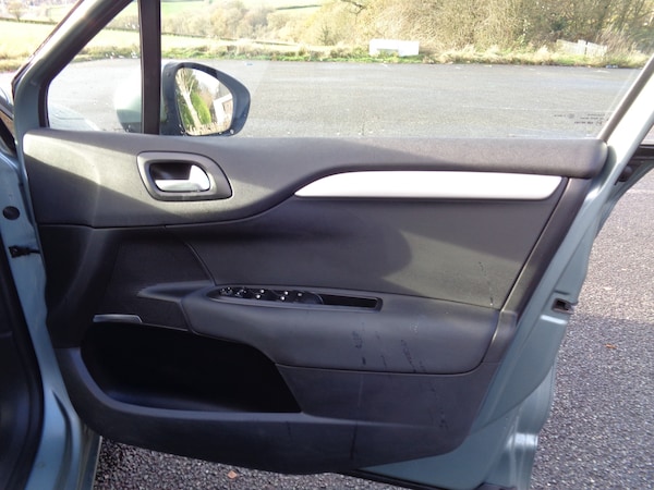 Used Citroen C4 2012 for sale - 72749542: Photo 6