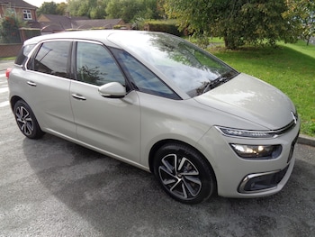 Used Citroen C4 Picasso 2017 for sale - 75983654: Photo