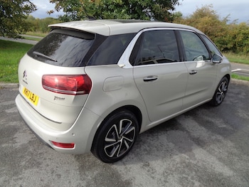Used Citroen C4 Picasso 2017 for sale - 75983654: Photo