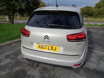 Used Citroen C4 Picasso 2017 for sale - 75983654: Photo