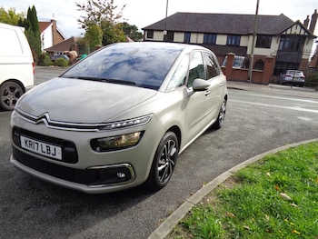 Used Citroen C4 Picasso 2017 for sale - 75983654: Photo