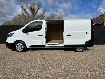 Used Renault Trafic 2023 for sale - 78244667: Photo
