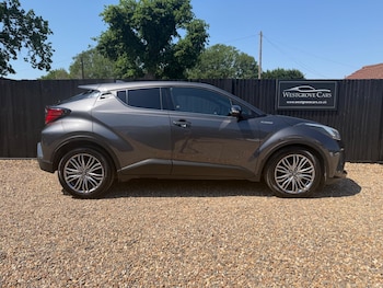 Used Toyota C-HR 2021 for sale - 78910777: Photo