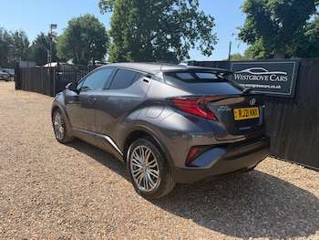 Used Toyota C-HR 2021 for sale - 78910777: Photo