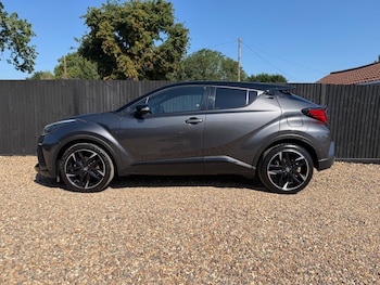Used Toyota C-HR 2022 for sale - 78958989: Photo