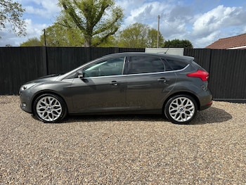 Used Ford Focus 2017 for sale - 78276117: Photo