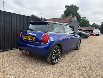Used MINI Hatch 2019 for sale - 79348909: Photo