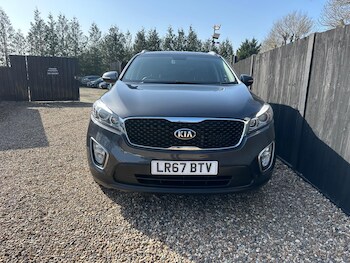 Used Kia Sorento 2017 for sale - 78245279: Photo
