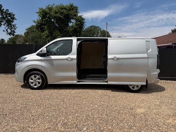 Used Ford Transit Custom 2024 for sale - 79181565: Photo