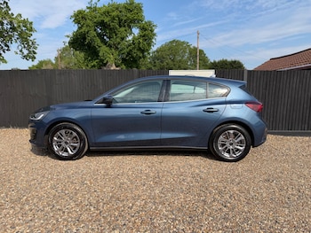 Used Ford Focus 2023 for sale - 78527847: Photo