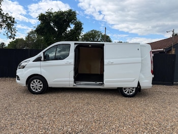 Used Ford Transit Custom 2023 for sale - 78609147: Photo