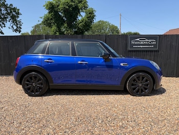 Used MINI Hatch 2019 for sale - 78705660: Photo