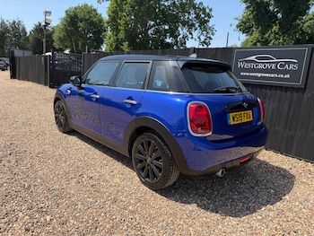 Used MINI Hatch 2019 for sale - 78705660: Photo