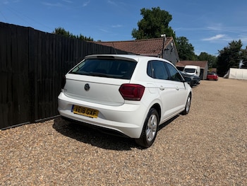 Used Volkswagen Polo 2018 for sale - 79144750: Photo