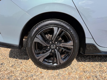 Used Honda Civic 2019 for sale - 78347705: Photo