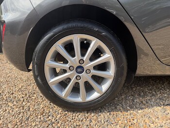 Used Ford Fiesta 2018 for sale - 78334884: Photo