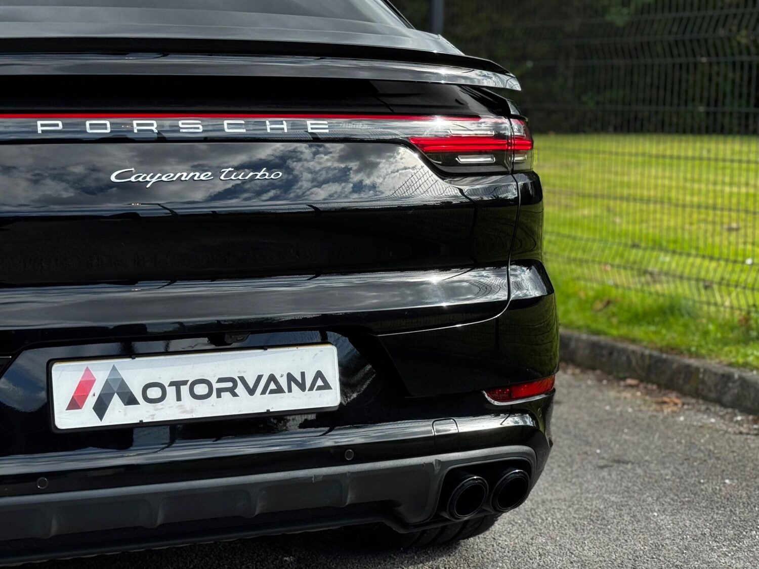 Used Porsche Cayenne for sale - 77330608: Photo 16