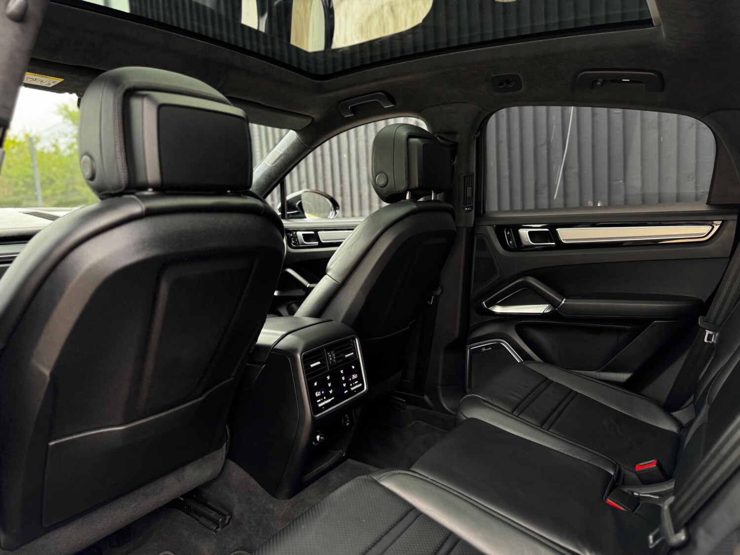 Used Porsche Cayenne for sale - 77330608: Photo 26