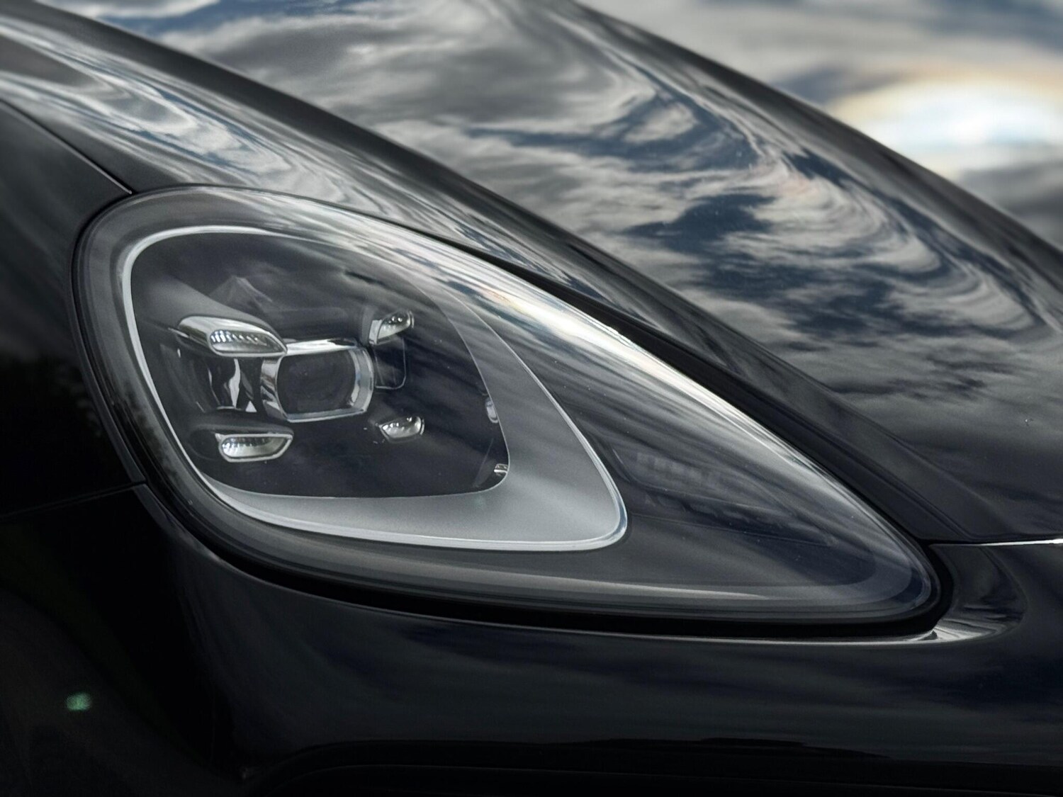 Used Porsche Cayenne for sale - 77330608: Photo 28