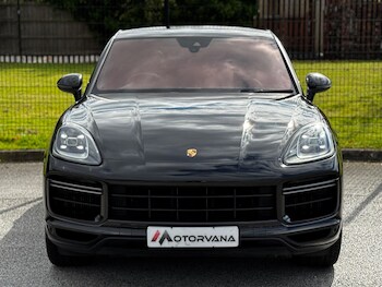 Used Porsche Cayenne 2019 for sale - 77330608: Photo