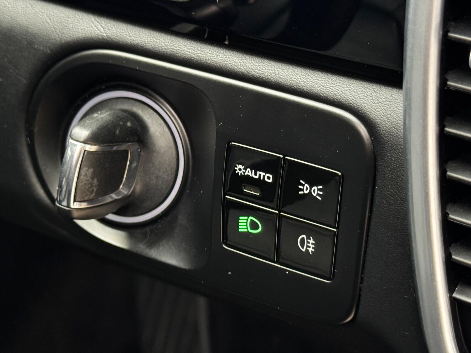 Used Porsche Cayenne for sale - 77330608: Photo 33