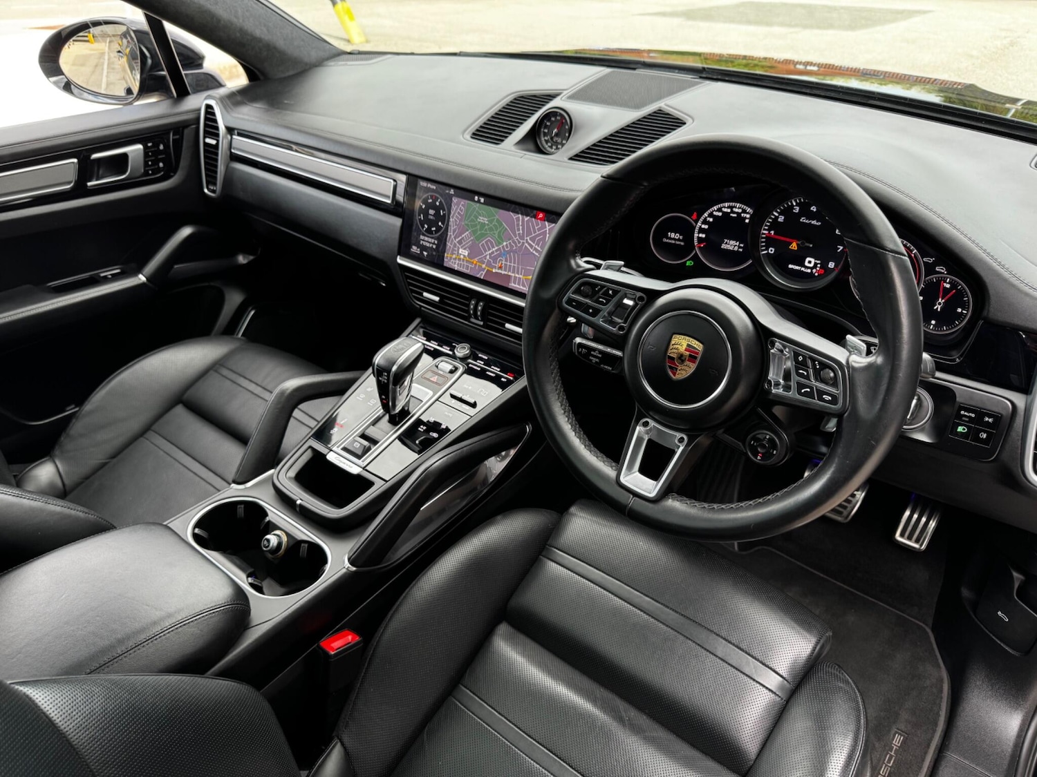 Used Porsche Cayenne for sale - 77330608: Photo 4